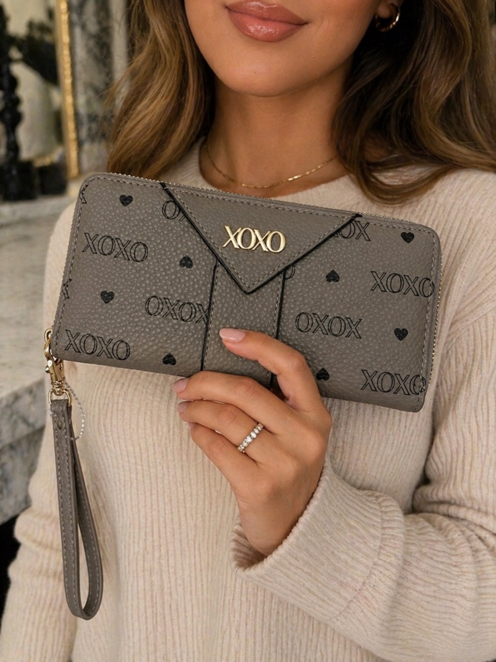 XOXO Gray Monogram Heart Zip Around Wristlet Wallet Pebbled Faux Leather